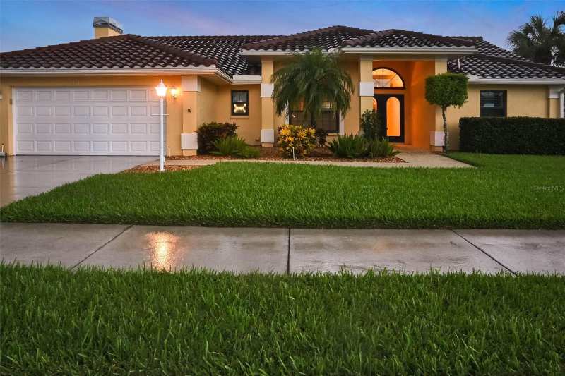 3 bedroom Single Family Residence at 1565 Waterford Drive, Waterford Ph 1-A, Venice — photo 1