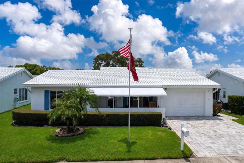 2 bedroom Single Family Residence at 9117 41st Way #5, Mainlands Of Tamarac By The Gulf Unit 5 Ph 2 Condo, Pinellas Park — photo 1