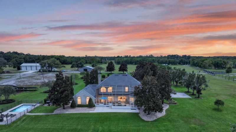 5 bedroom Single Family Residence at 350 Fox Hollow Farms Road, Pierson, Pierson — photo 1