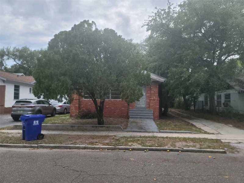 3 bedroom Single Family Residence at 2035 10th Street, Lakeview Heights, St Petersburg — photo 1
