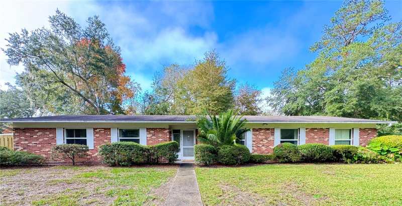 3 bedroom Single Family Residence at 1836 NW 40th Terrace, Palm View Estates, Gainesville — photo 1
