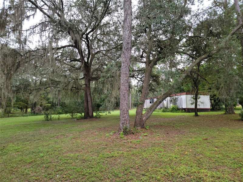 2 bedroom Manufactured Home at 12231 NE 64 Place, Oak Ridge Estate, Williston — photo 1