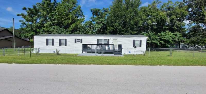 2 bedroom Manufactured Home at 4030 NE 212th Terrace, Pinehurst Sub, Williston — photo 1