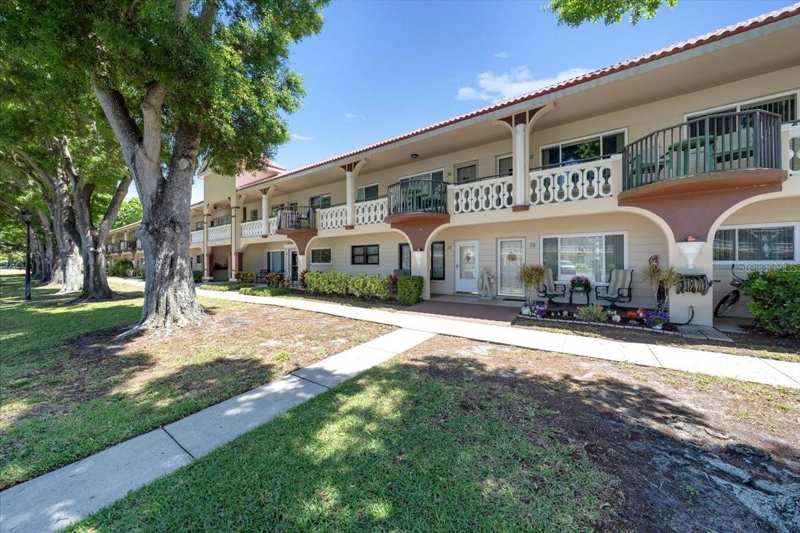 2 bedroom Condominium at 2401 Franciscan Drive #39, On Top Of The World, Clearwater — photo 1