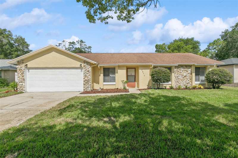 3 bedroom Single Family Residence at 2911 Autumnwood Trail, Foxwood Ph 3 1st Add, Apopka — photo 1