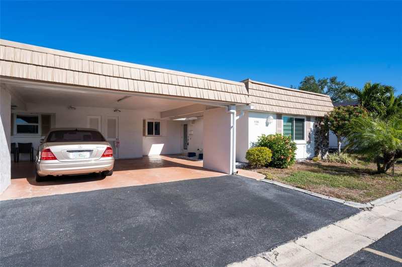 2 bedroom Villa at 2305 Riverbluff Parkway #V256, Strathmore Riverside III, Sarasota — photo 1