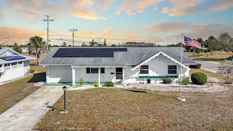 3 bedroom Single Family Residence at 1001 Augusta Drive, Del Webbs Sun City Florida Un, Sun City Center — photo 1