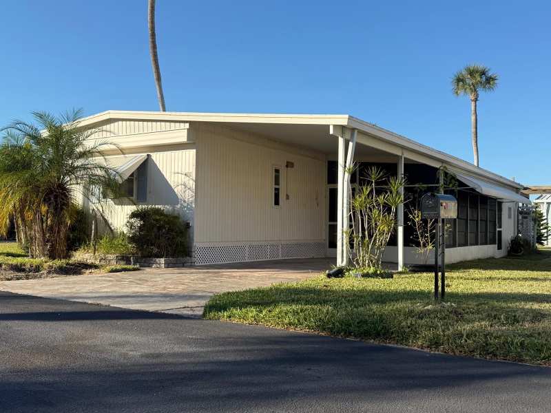 2 bedroom Mobile Home at 4432 Tucker Square, Place In Sun Unrec, New Port Richey — photo 1