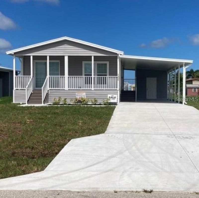 2 bedroom Manufactured Home at 1556 Blue Heron Drive, Hol Mob Estate 3rd Add, Englewood — photo 1