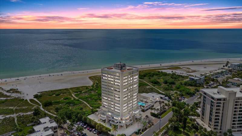 1 bedroom Condominium at 5400 Ocean Boulevard #8-05, Terrace, Sarasota — photo 1
