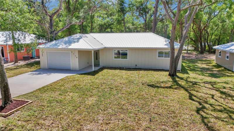 3 bedroom Single Family Residence at 2778 W Cypress Drive, River Gardens Unit 3, Dunnellon — photo 1