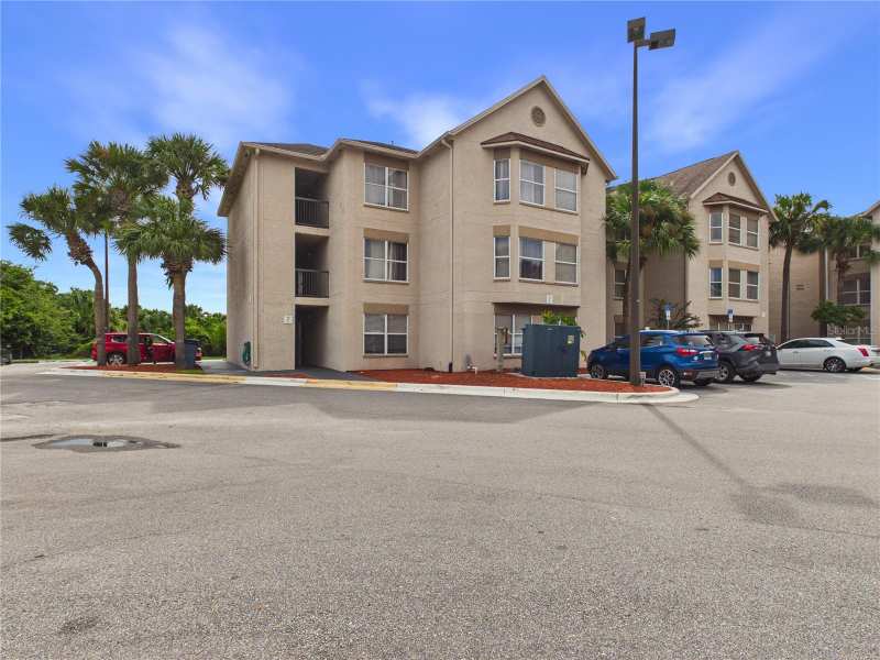 1 bedroom Condo - Hotel at 3100 Parkway Boulevard #728, Parkway Palms Resort Maingate Condo, Kissimmee — photo 1
