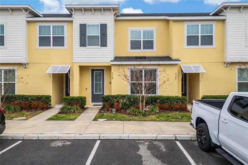 4 bedroom Townhouse at 2309 Distant Sun Trail, Solara Ph 3 Rep, Kissimmee — photo 1