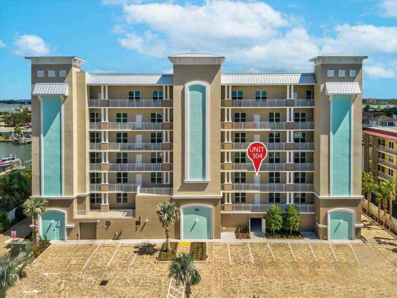 3 bedroom Condominium at 125 Island Way #304, Dolphin Harbour Condo, Clearwater Beach — photo 1
