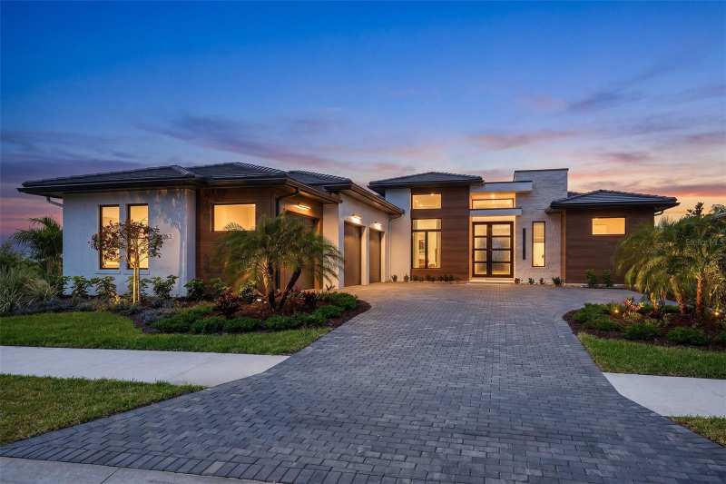 3 bedroom Single Family Residence at 263 Crystal Waters Drive, Wild Blue, Sarasota — photo 1
