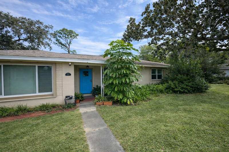 3 bedroom Single Family Residence at 321 Roslyn Avenue, Trudgeons Resub, New Smyrna Beach — photo 1