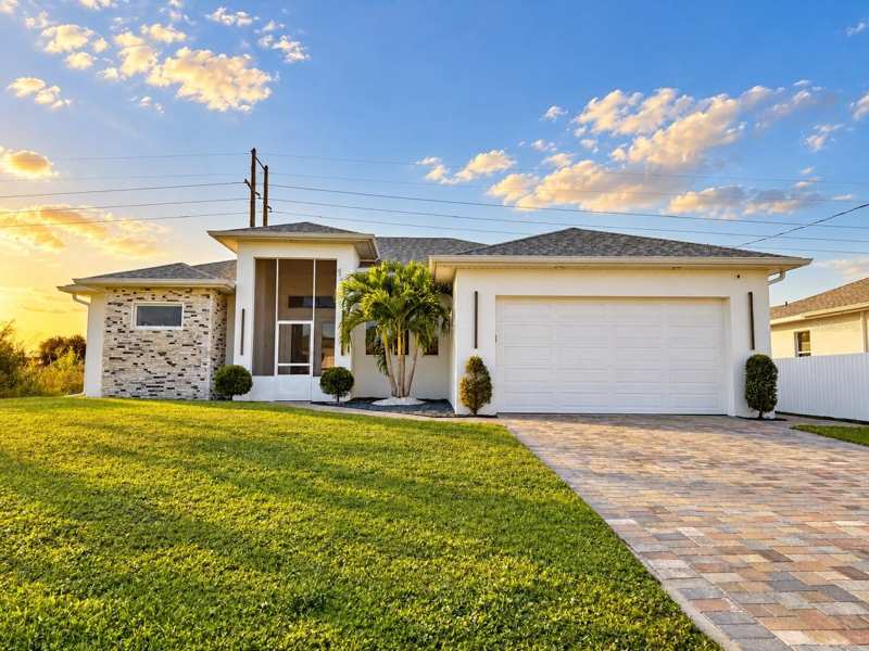 3 bedroom Single Family Residence at 1106 Floyd Avenue, Lehigh Acres, Lehigh Acres — photo 1