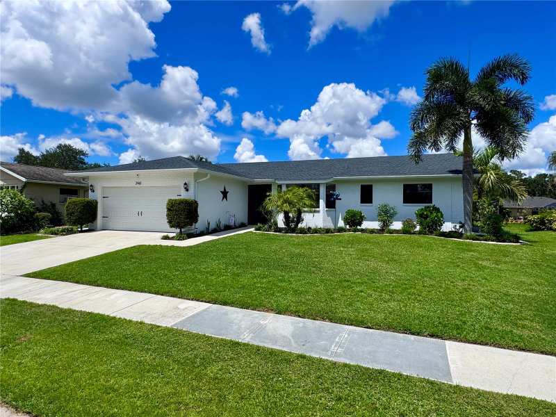 3 bedroom Single Family Residence at 2461 Gold Oak Court, Colonial Oaks, Sarasota — photo 1
