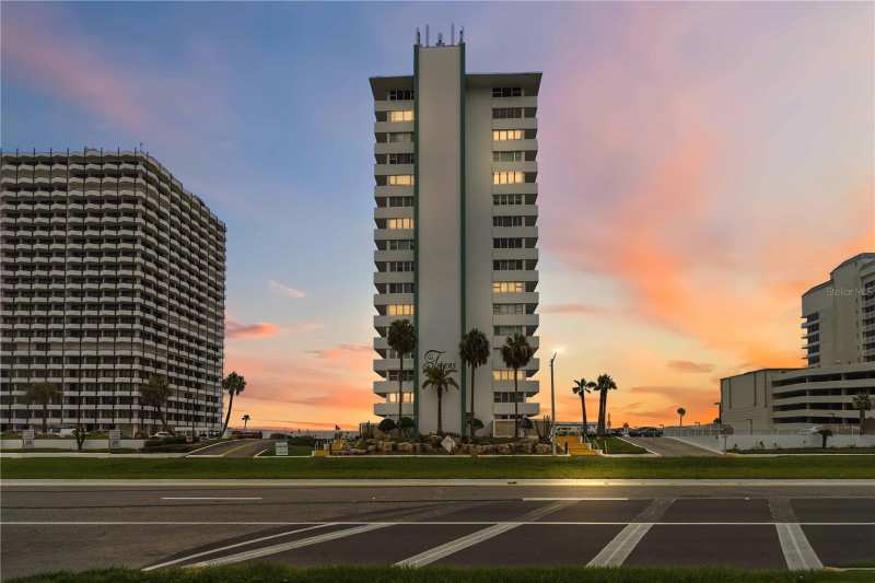 1 bedroom Condominium at 2800 N Atlantic Avenue #1105, The Towers, Daytona Beach — photo 1