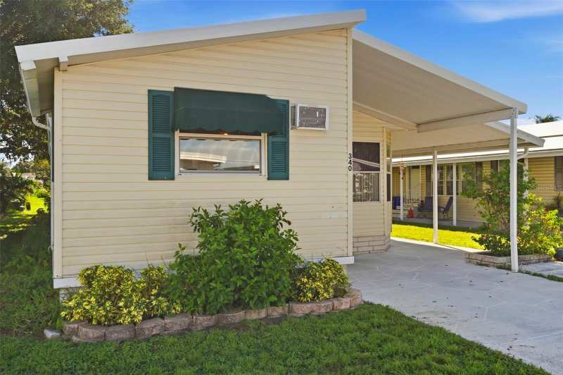 2 bedroom Manufactured Home at 340 Canal Way, Gull-Aire Village, Oldsmar — photo 1