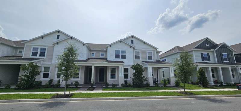 3 bedroom Townhouse at 13504 Autumn Harvest Avenue, Harvest/Ovation, Winter Garden — photo 1