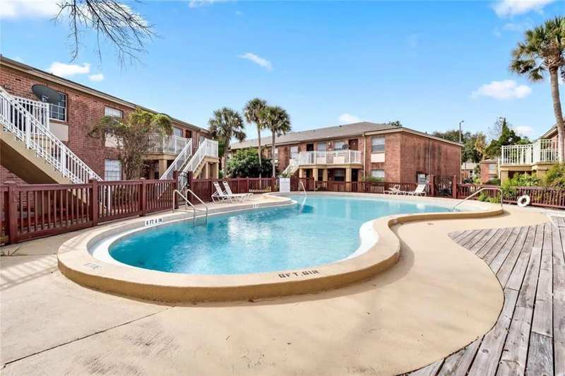 1 bedroom Condominium at 559 Flemming Way #203, Carrington Park A Condo, Maitland — photo 1