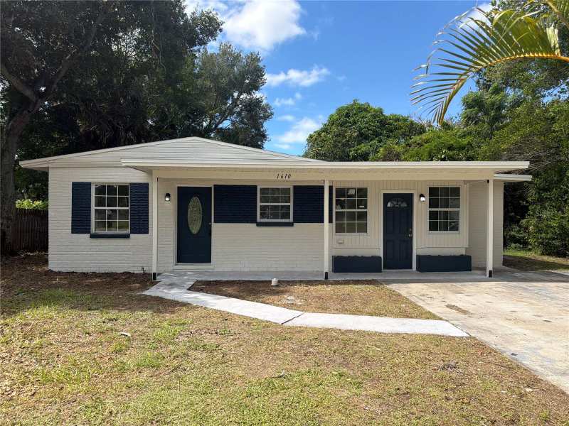 4 bedroom Single Family Residence at 1610 Stevensons Drive, Stevensons Heights, Clearwater — photo 1