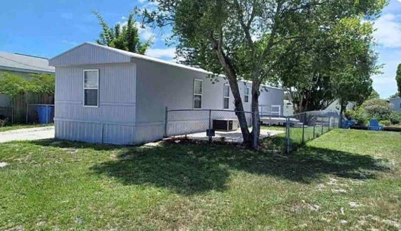 3 bedroom Manufactured Home at 5830 Portsmouth Drive, Essex Downs, Tampa — photo 1