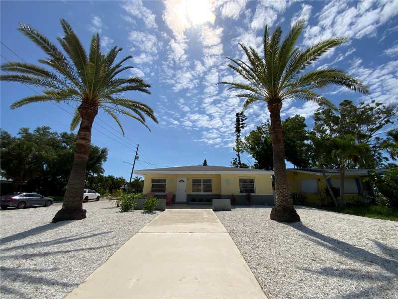 2 bedroom Single Family Residence at 1404 Corey Way, Pasadena Shores, South Pasadena — photo 1