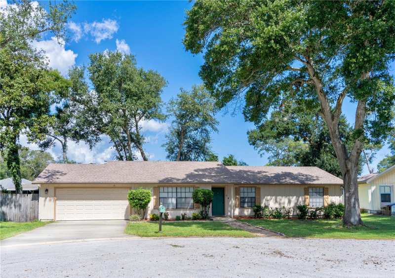 3 bedroom Single Family Residence at 9 Bridget Terrace, Oak Forest Ph 01-05, Ormond Beach — photo 1
