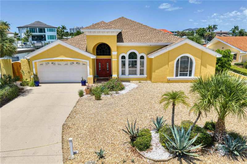 3 bedroom Single Family Residence at 115 Aleta Drive, Bellevue Estates Island 3rd Add, Belleair Beach — photo 1