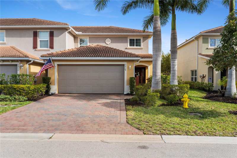 4 bedroom Townhouse at 3719 Crofton Court, Lindsford Ph 3, Fort Myers — photo 1