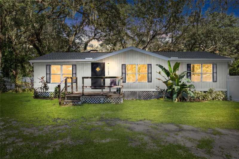 3 bedroom Manufactured Home at 19101 Livengood Road, Florida Townsend Colony, Lutz — photo 1