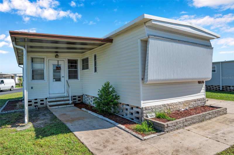 3 bedroom Mobile Home at 605 Mount Lancaster Avenue #634, Mobel Americana Mobile Home Park Unrec, St Petersburg — photo 1