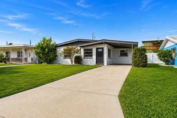 3 bedroom Single Family Residence at 11355 2nd Street, Isle Of Palms, Treasure Island — photo 1