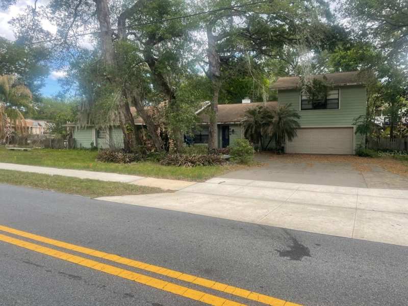 3 bedroom Single Family Residence at 684 Stratford Drive, Country Club Estates, Deland — photo 1