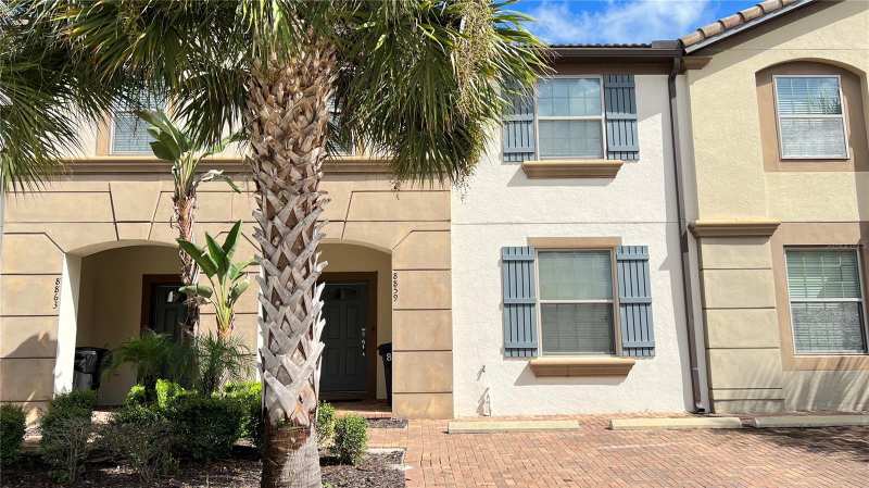 5 bedroom Townhouse at 8859 Geneve Court, Windsor At Westside Ph 2B, Kissimmee — photo 1