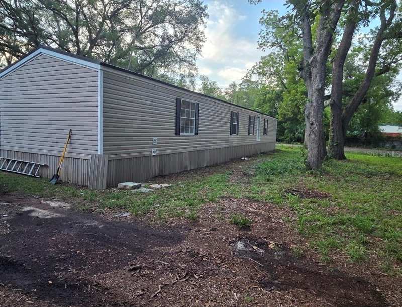 3 bedroom Manufactured Home at 7473 135th Circle, West Oak Gardens Estates, Live Oak — photo 1