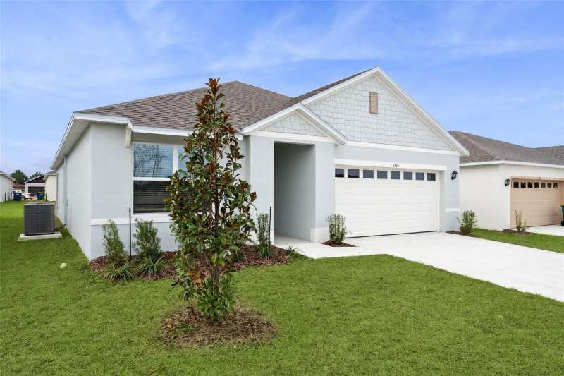 3 bedroom Single Family Residence at 144 Flag Lilly Lane, Magnolia Pointe Phase 1, Umatilla — photo 1