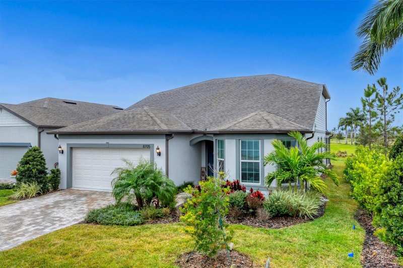 3 bedroom Single Family Residence at 8705 Coastal Key Way, Del Webb At Bayview Ph III, Parrish — photo 1