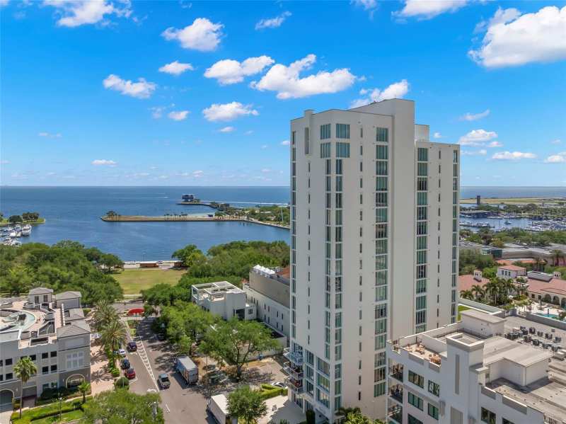 3 bedroom Condominium at 176 4th Avenue #1102, Bliss Condo, St Petersburg — photo 1