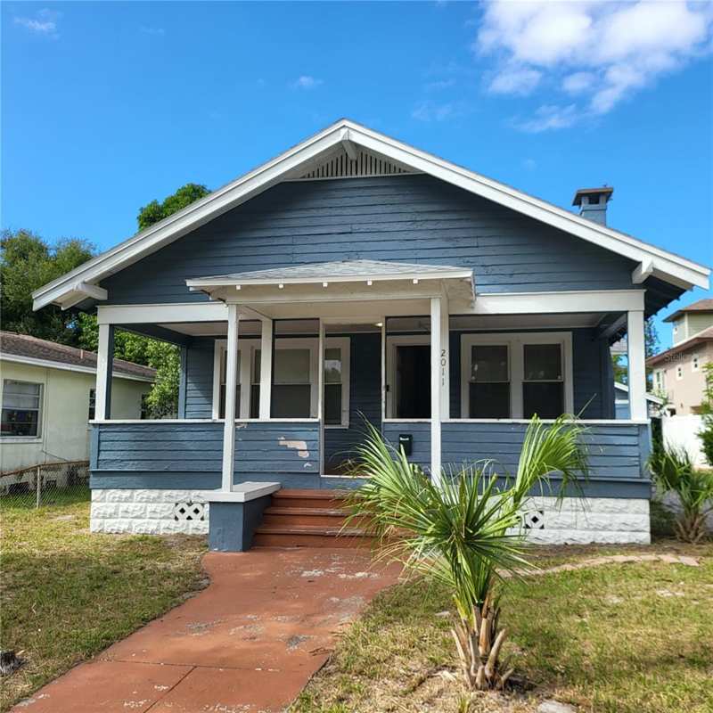 2 bedroom Single Family Residence at 2011 14th Street, Euclid Heights, St Petersburg — photo 1