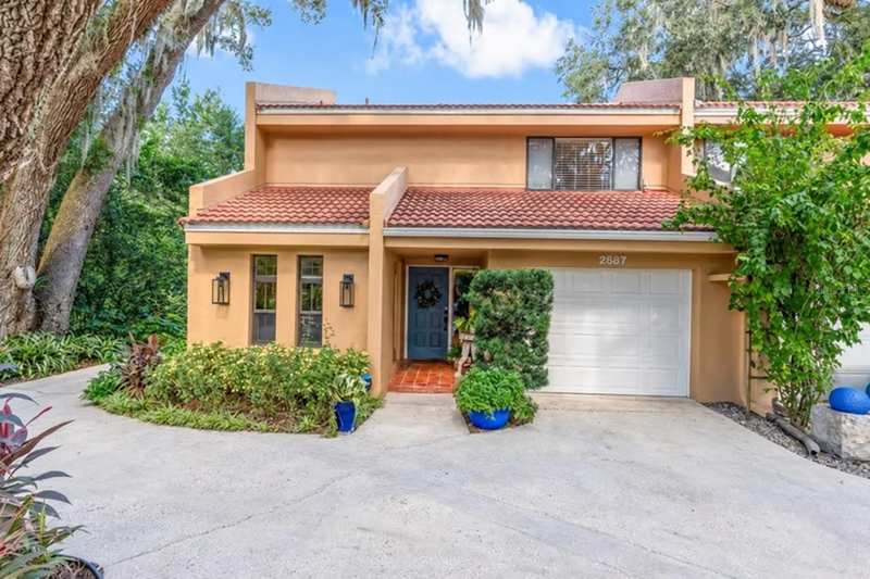 2 bedroom Townhouse at 2887 Temple Trail, Temple Trail Village, Winter Park — photo 1