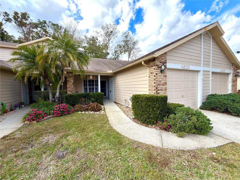 2 bedroom Single Family Residence at 4523 Glen Hollow, Briar Patch, New Port Richey — photo 1