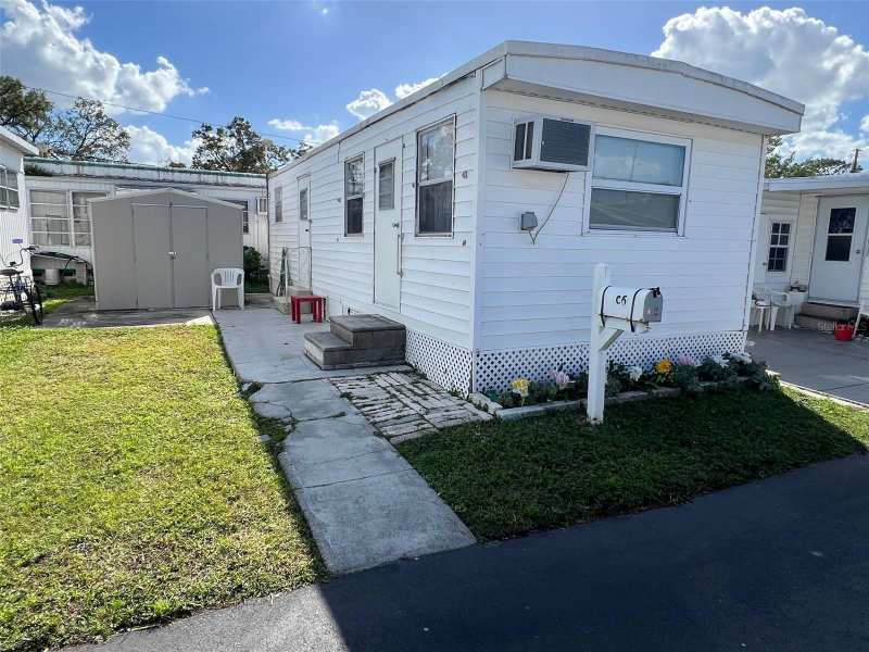 1 bedroom Mobile Home at 12674 Seminole Boulevard #C6, Midway Trailer Court Unrec, Largo — photo 1