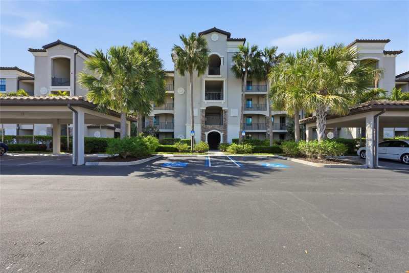 2 bedroom Condominium at 16904 Vardon Terrace #205, Lakewood National, Lakewood Ranch — photo 1