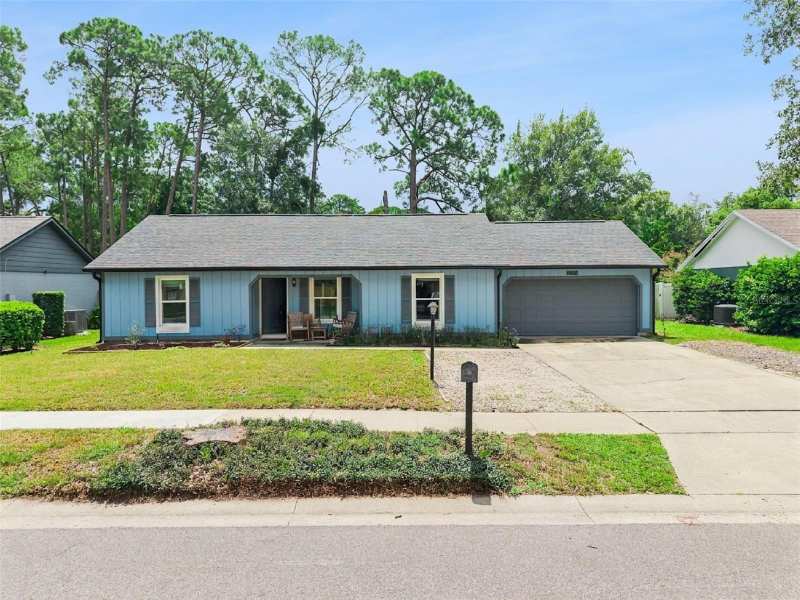 3 bedroom Single Family Residence at 203 Cottonwood Drive, Foxmoor Unit 1, Winter Springs — photo 1