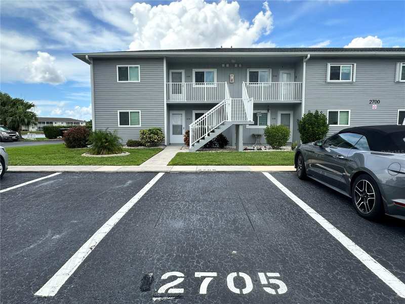 2 bedroom Condominium at 12274 SW Egret Circle #2705, Egret Pointe Ph 02, Lake Suzy — photo 1