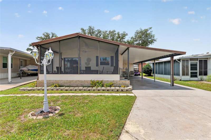 2 bedroom Manufactured Home at 572 Tammi Drive, Bonfire Mobile Home Village Sub, Leesburg — photo 1