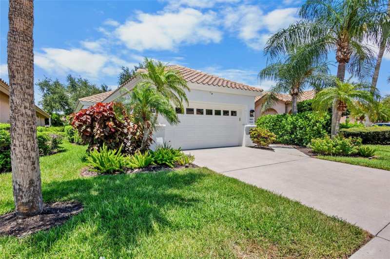 2 bedroom Single Family Residence at 3761 Amapola Lane, Mira Lago At Palmer Ranch Ph 2, Sarasota — photo 1